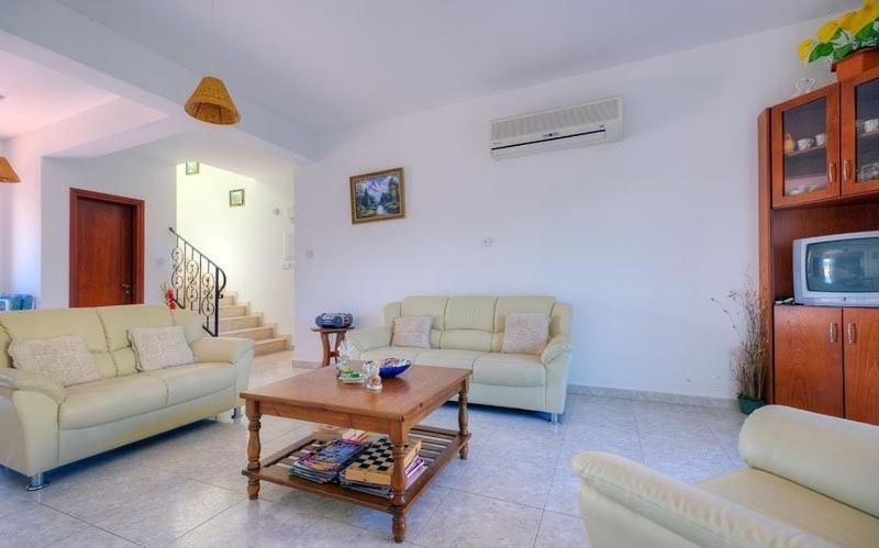 Peyia Villas Cyprus Room photo