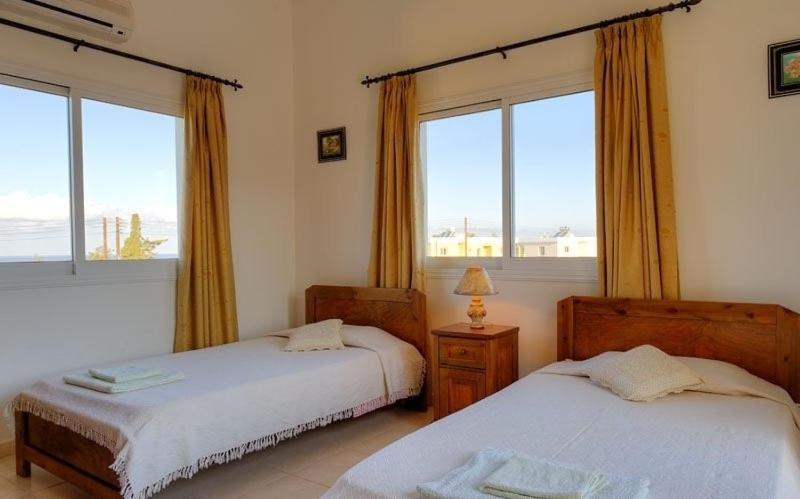 Peyia Villas Cyprus Room photo